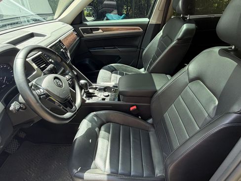 Used 2018 Volkswagen Atlas SEL Premium AWD/4WD image 9