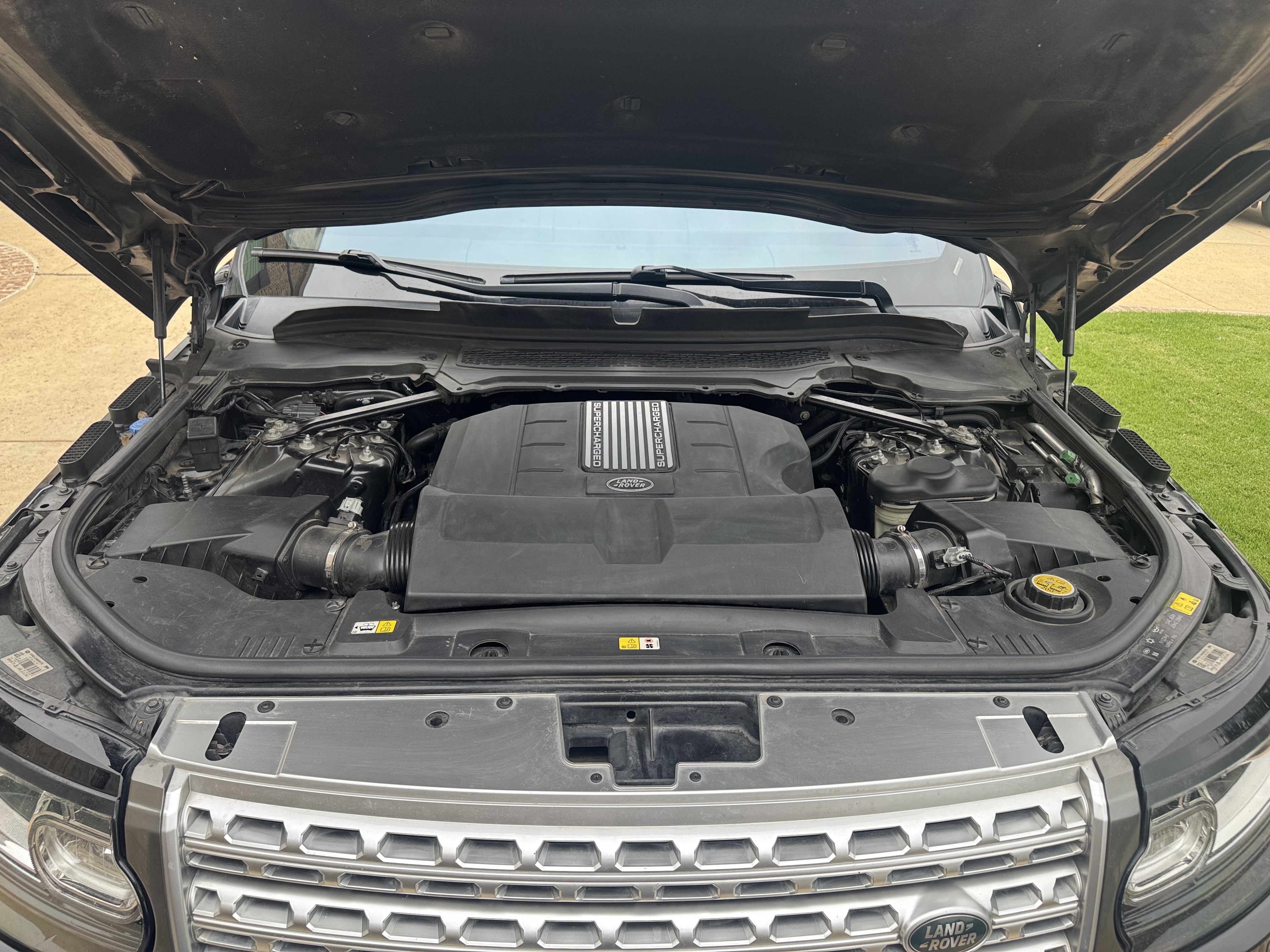 Used 2016 Land Rover Range Rover Supercharged AWD/4WD image 15