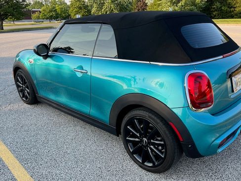 Used 2020 MINI Cooper S w/ Driver Assistance Package FWD image 6