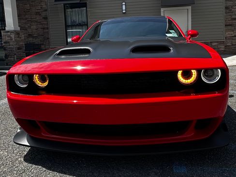 Used 2023 Dodge Challenger SRT Hellcat image 13