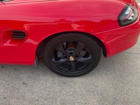 Used 2002 Porsche Boxster RWD image 23