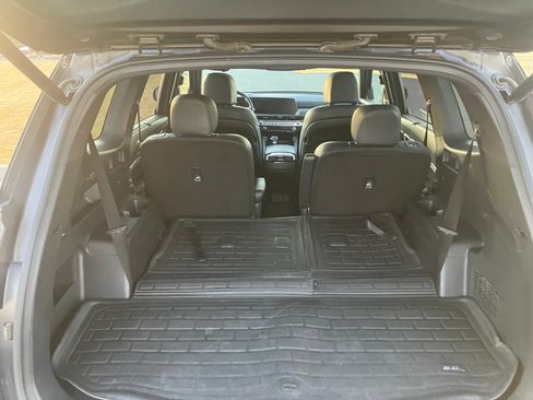 Used 2023 Kia Telluride EX X-Line image 17