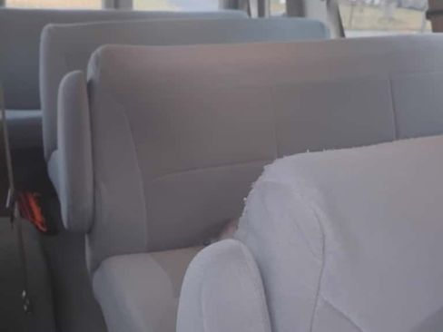 Used 2003 Ford E-350 and Econoline 350 XLT image 1