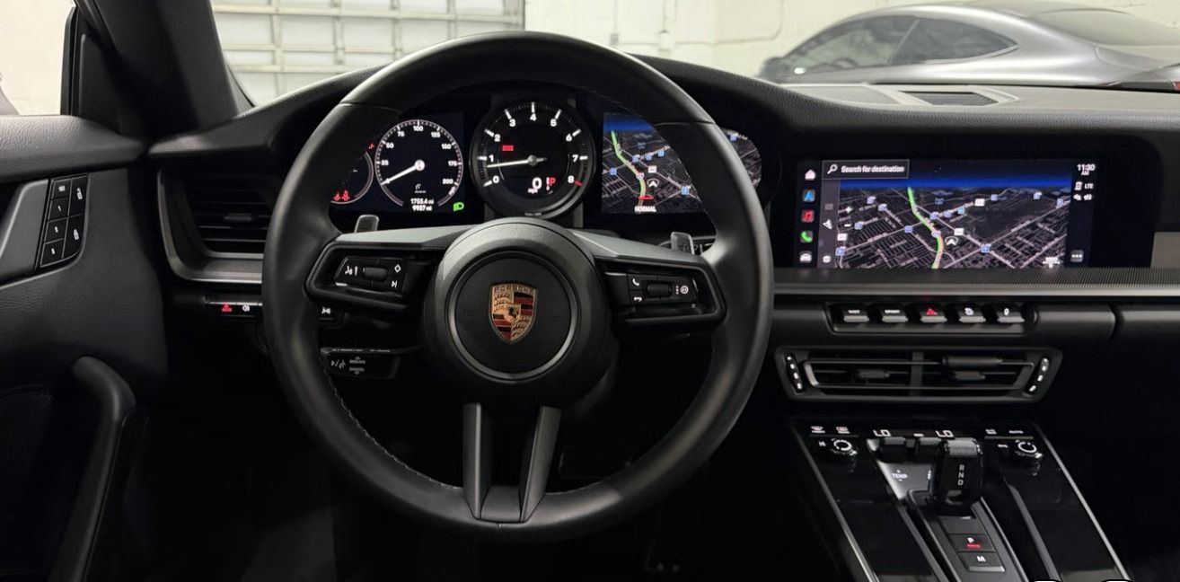 Used 2023 Porsche 911 Carrera RWD image 4