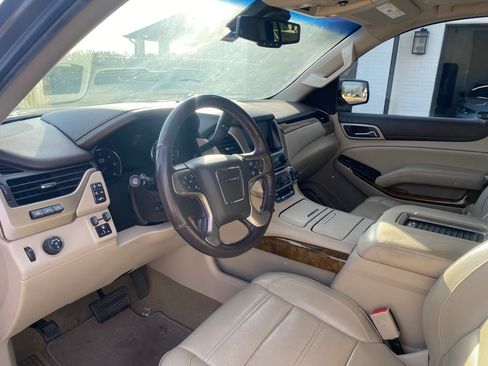 Used 2017 GMC Yukon Denali w/ Open Road Package image 6