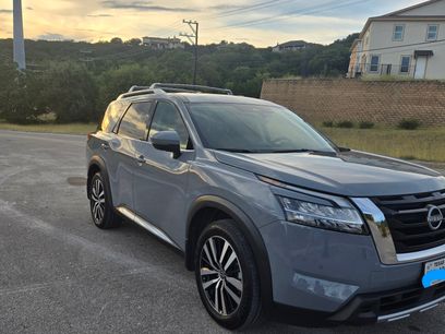 Used 2024 Nissan Pathfinder Platinum