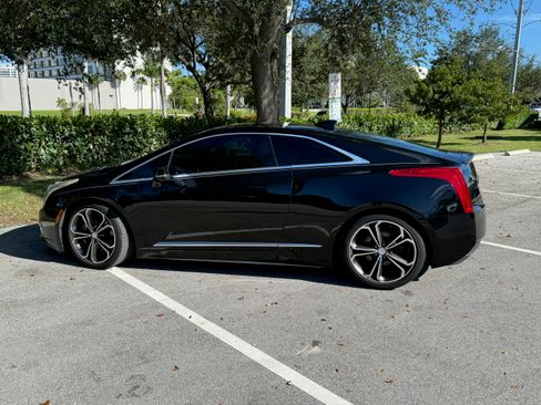 Used 2016 Cadillac ELR w/ Performance Package image 8