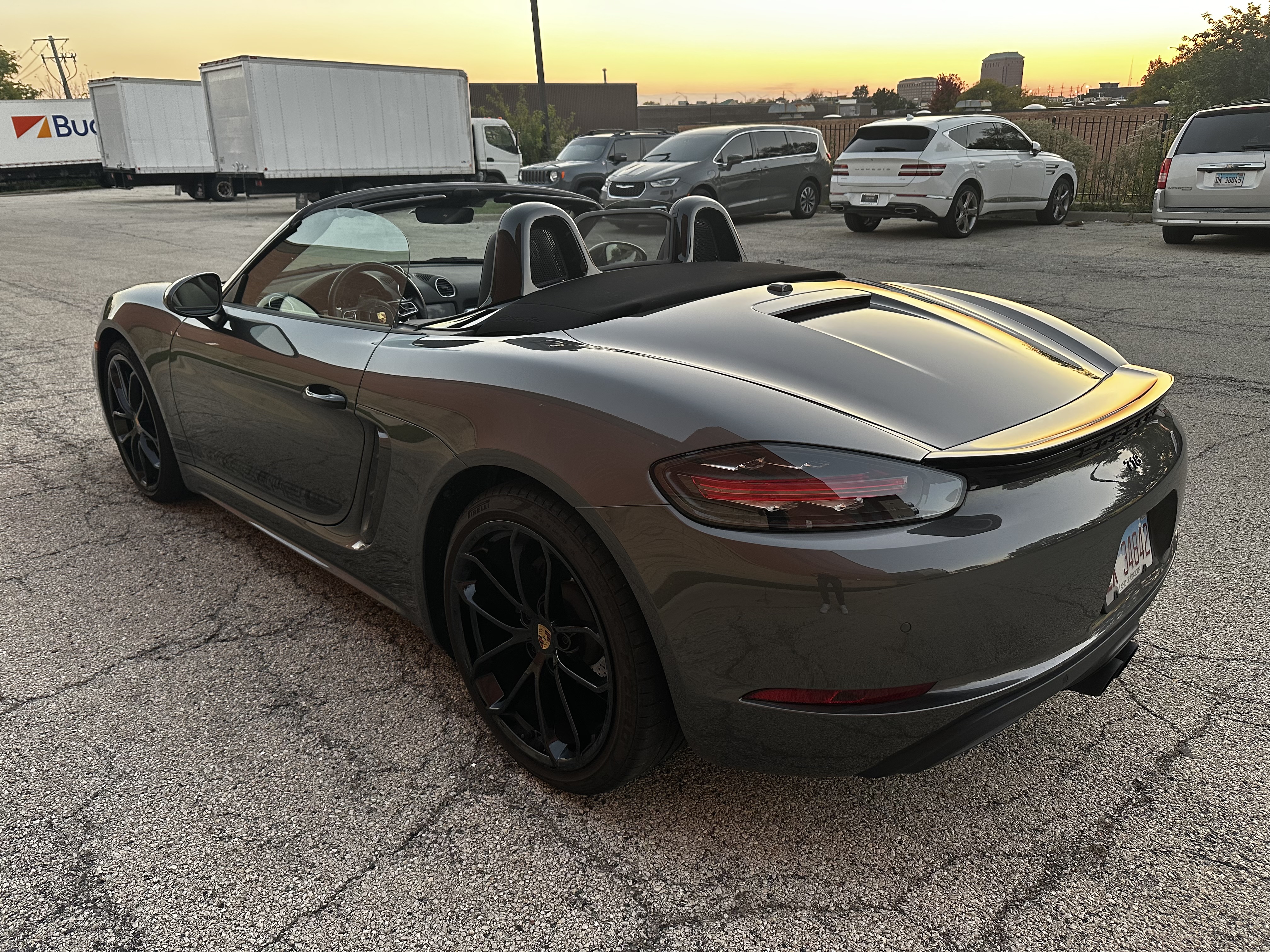 Used 2024 Porsche 718 Boxster RWD image 6