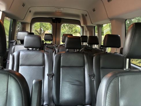 Used 2019 Ford Transit 350 XLT RWD image 16