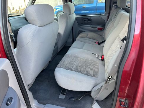 Used 2003 Ford F150 XLT image 8