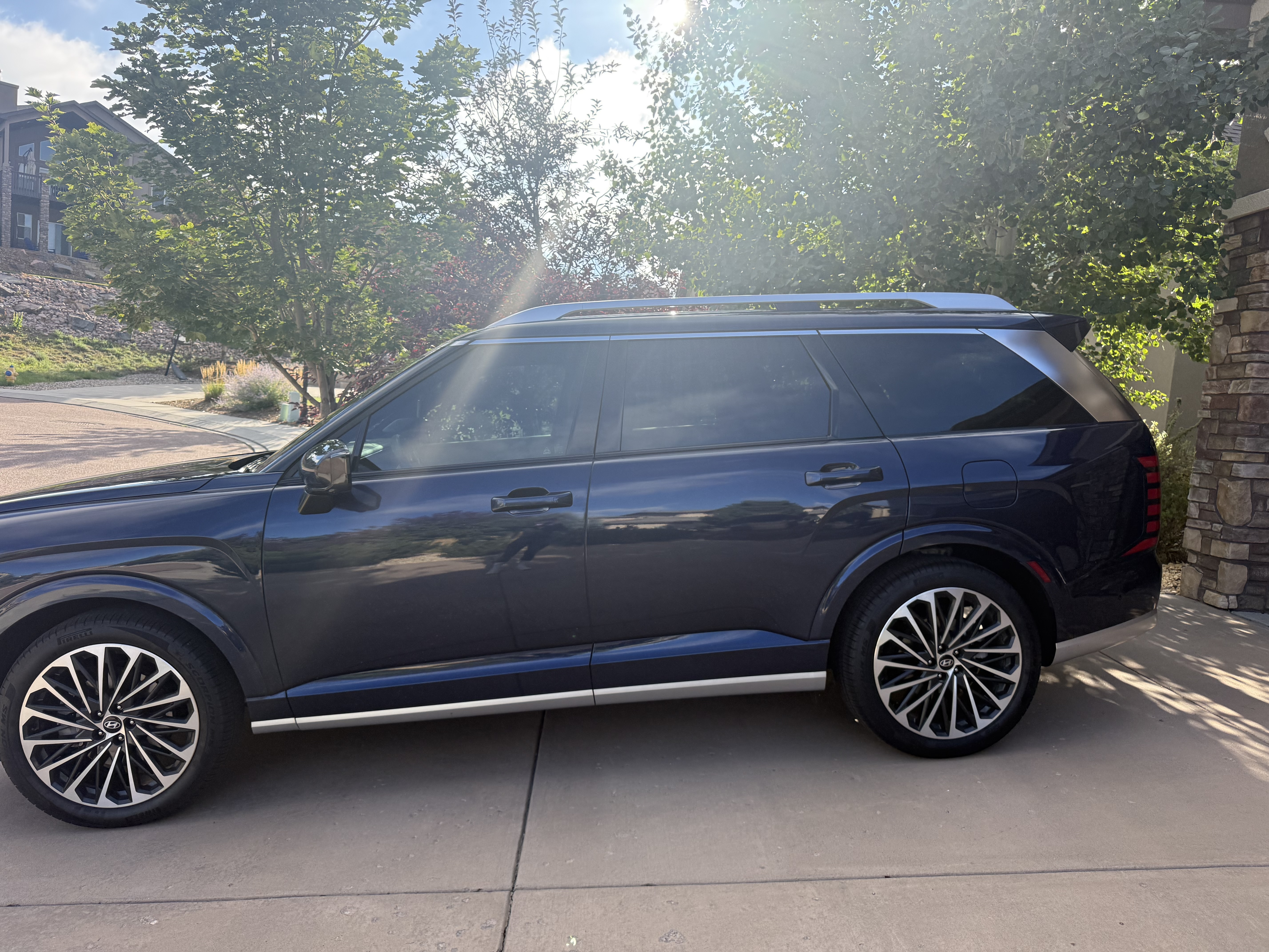 Used 2026 Hyundai Palisade Calligraphy FWD image 1