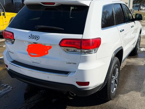 Used 2018 Jeep Grand Cherokee Limited image 8