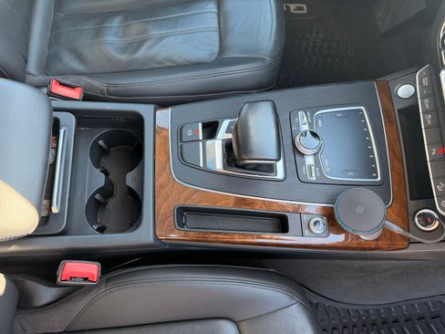 Used 2018 Audi Q5 2.0T Premium Plus image 17