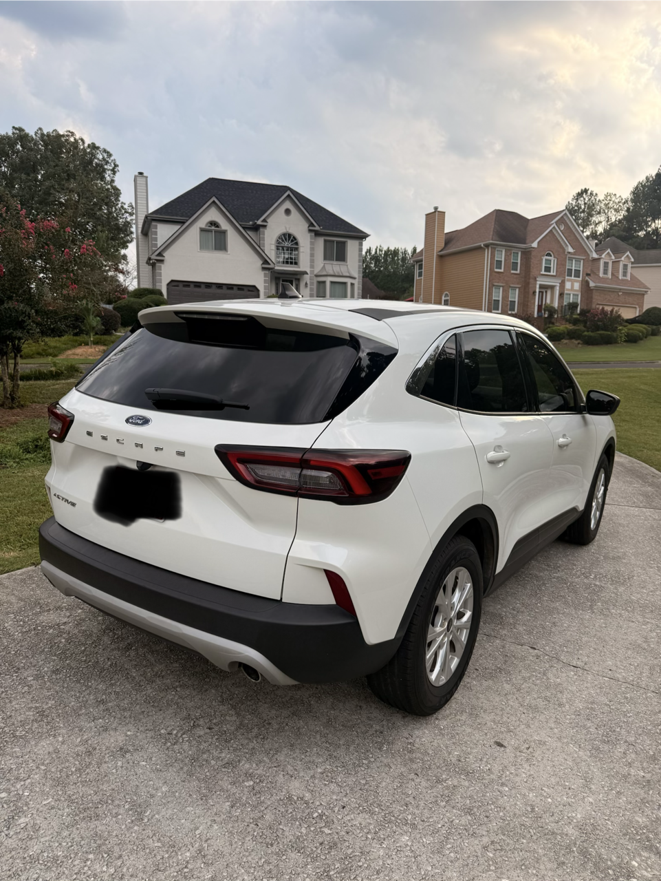 Used 2023 Ford Escape Active FWD image 5