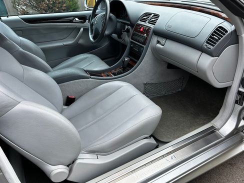 Used 2003 Mercedes-Benz CLK 430 Cabriolet image 6