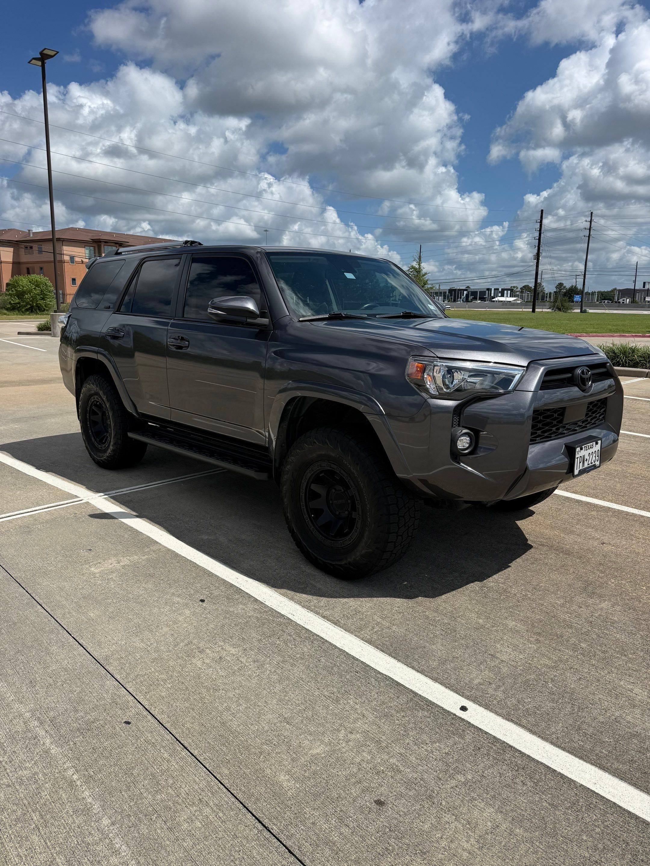 Used 2023 Toyota 4Runner SR5 Premium AWD/4WD image 6