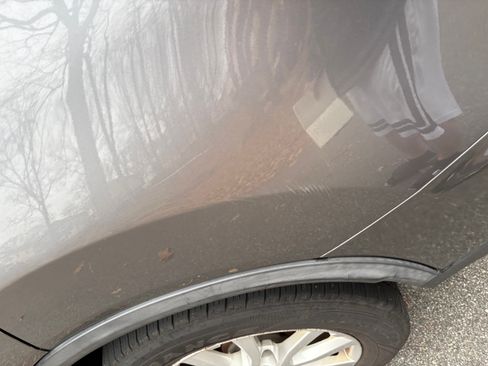 Used 2017 Nissan Rogue SV image 21