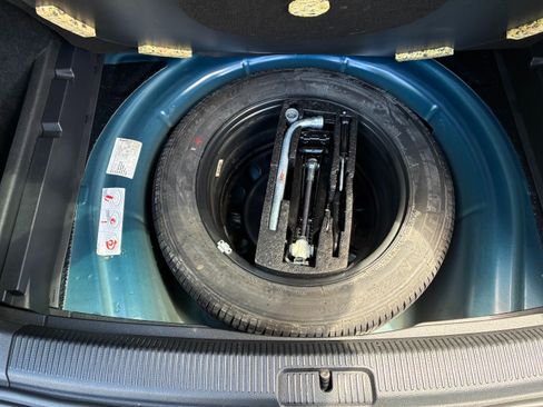 Used 2011 Volkswagen Jetta TDI image 15