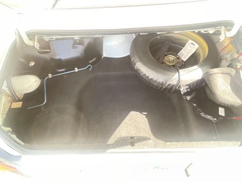 Used 1993 MAZDA MX-5 Miata RWD image 21