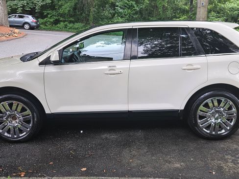 Used 2008 Ford Edge Limited image 4