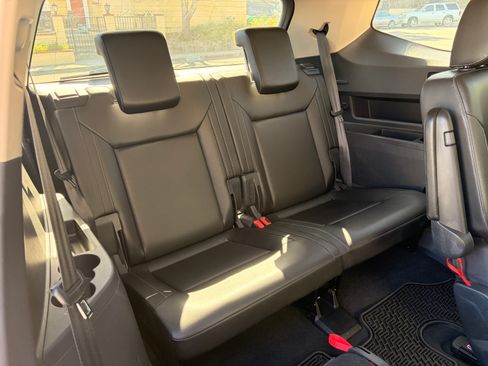 Used 2019 Volkswagen Atlas SE AWD/4WD image 14