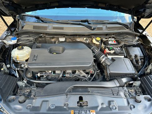 Used 2020 Lincoln Corsair FWD w/ Premium Package image 13