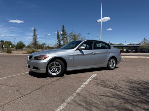 Used 2008 BMW 328i Sedan RWD image 1