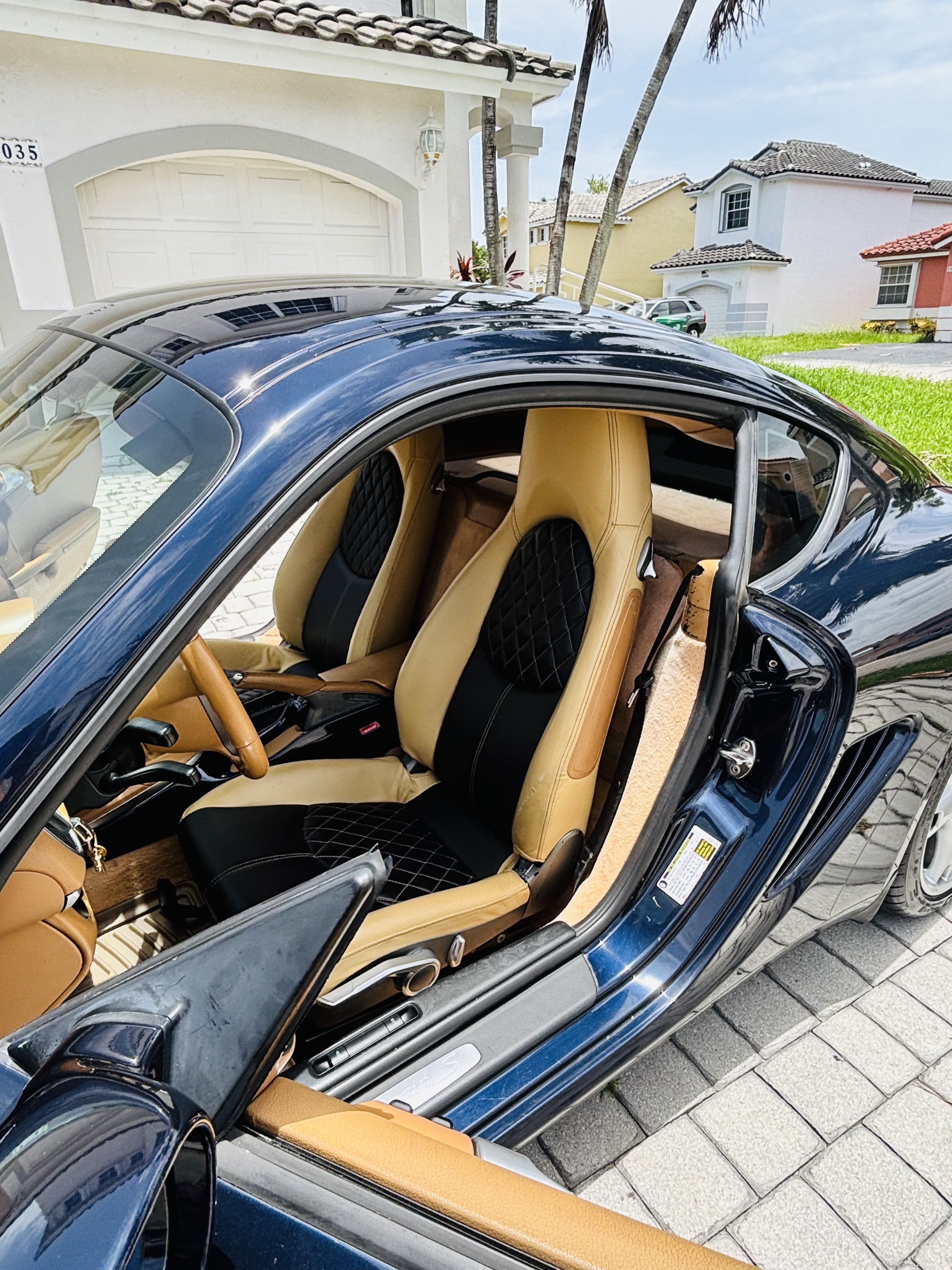 Used 2007 Porsche Cayman S RWD image 8
