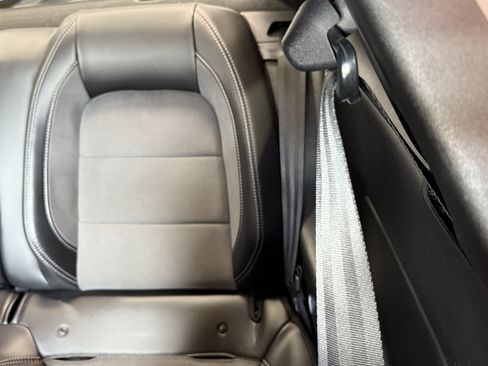 Used 2019 Ford Mustang Shelby GT350 w/ Technology Package image 17