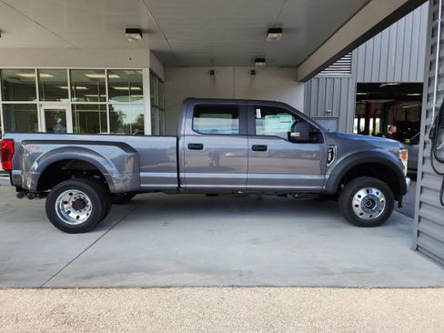 Used 2022 Ford F450 XL w/ STX Appearance Package AWD/4WD image 1