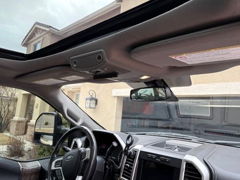 Used 2018 Ford F250 Lariat w/ Lariat Ultimate Package image 25