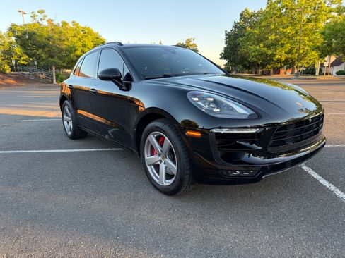 Used 2018 Porsche Macan GTS AWD/4WD image 13