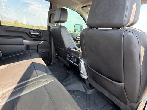 Used 2022 Chevrolet Silverado 2500 LTZ w/ LTZ Plus Package AWD/4WD image 9