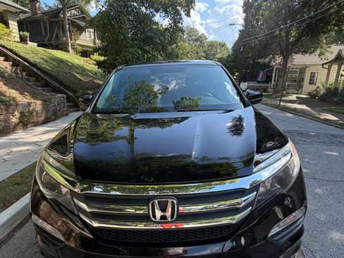 Used 2018 Honda Pilot EX-L image 2