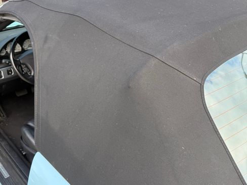 Used 2003 Ford Thunderbird image 10