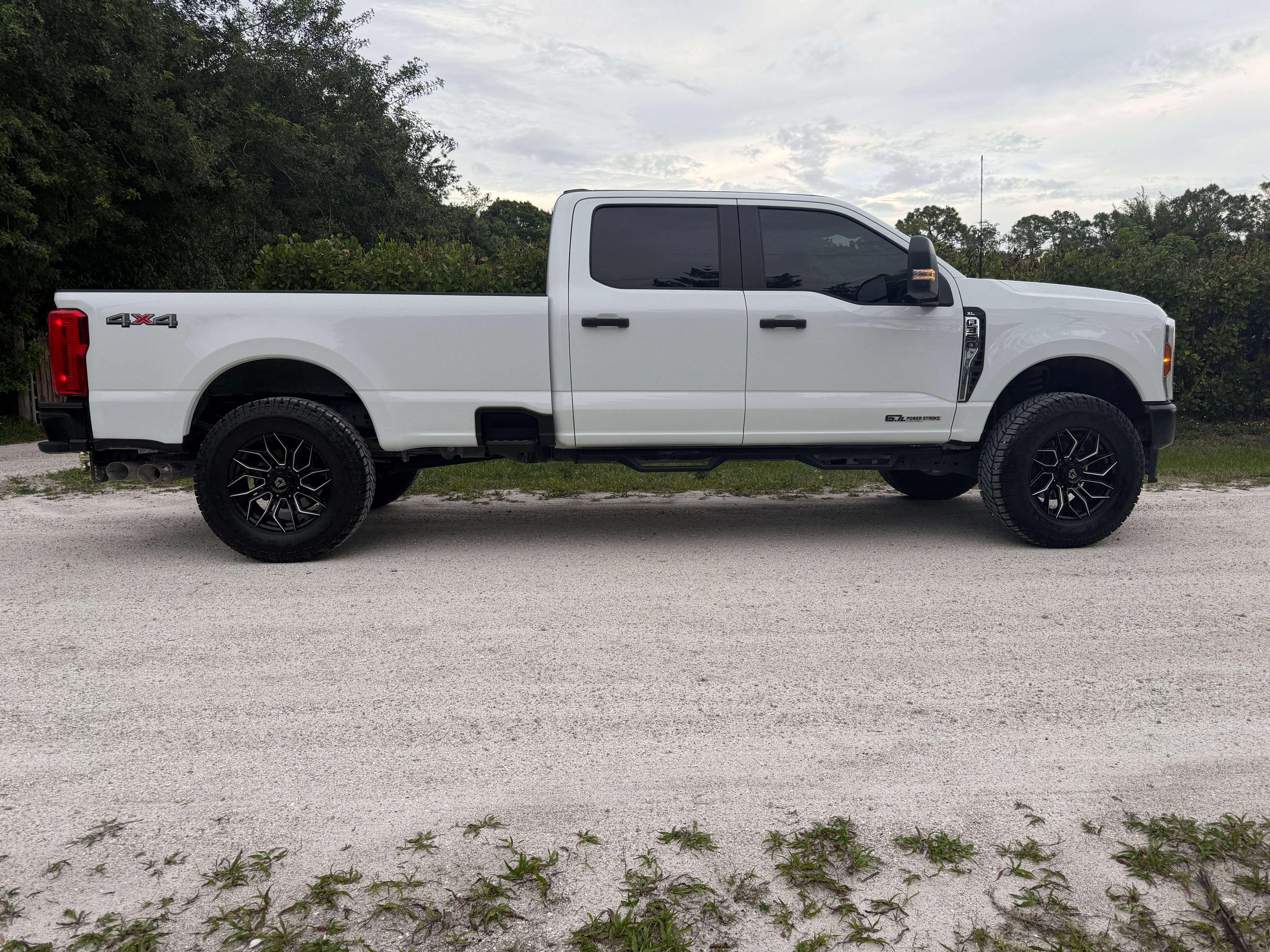 Used 2026 Ford F350 XL AWD/4WD image 1