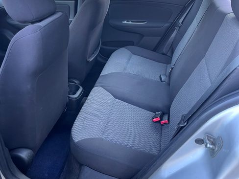 Used 2010 Chevrolet Cobalt LT FWD image 5