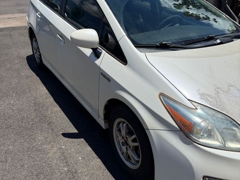 Used 2010 Toyota Prius One FWD image 4