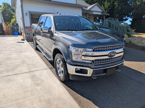 Used 2018 Ford F150 Lariat w/ Equipment Group 502A Luxury AWD/4WD image 1