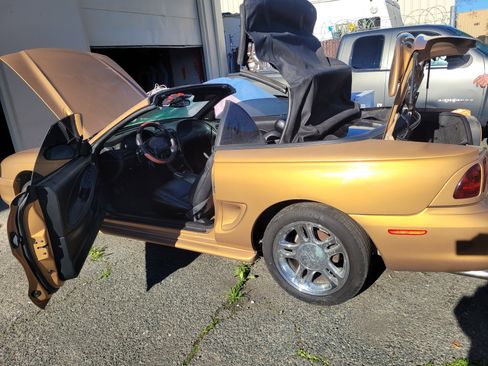 Used 1997 Ford Mustang GT image 13