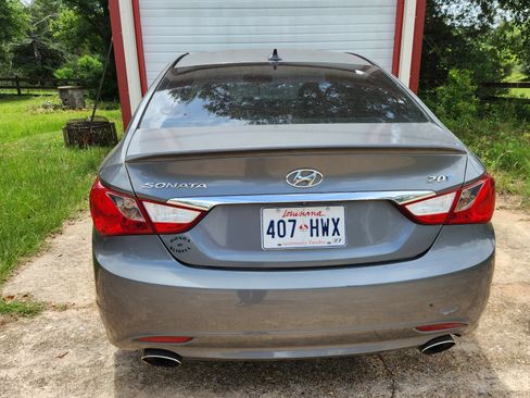 Used 2012 Hyundai Sonata SE w/ Navigation & Sunroof Pkg FWD image 5