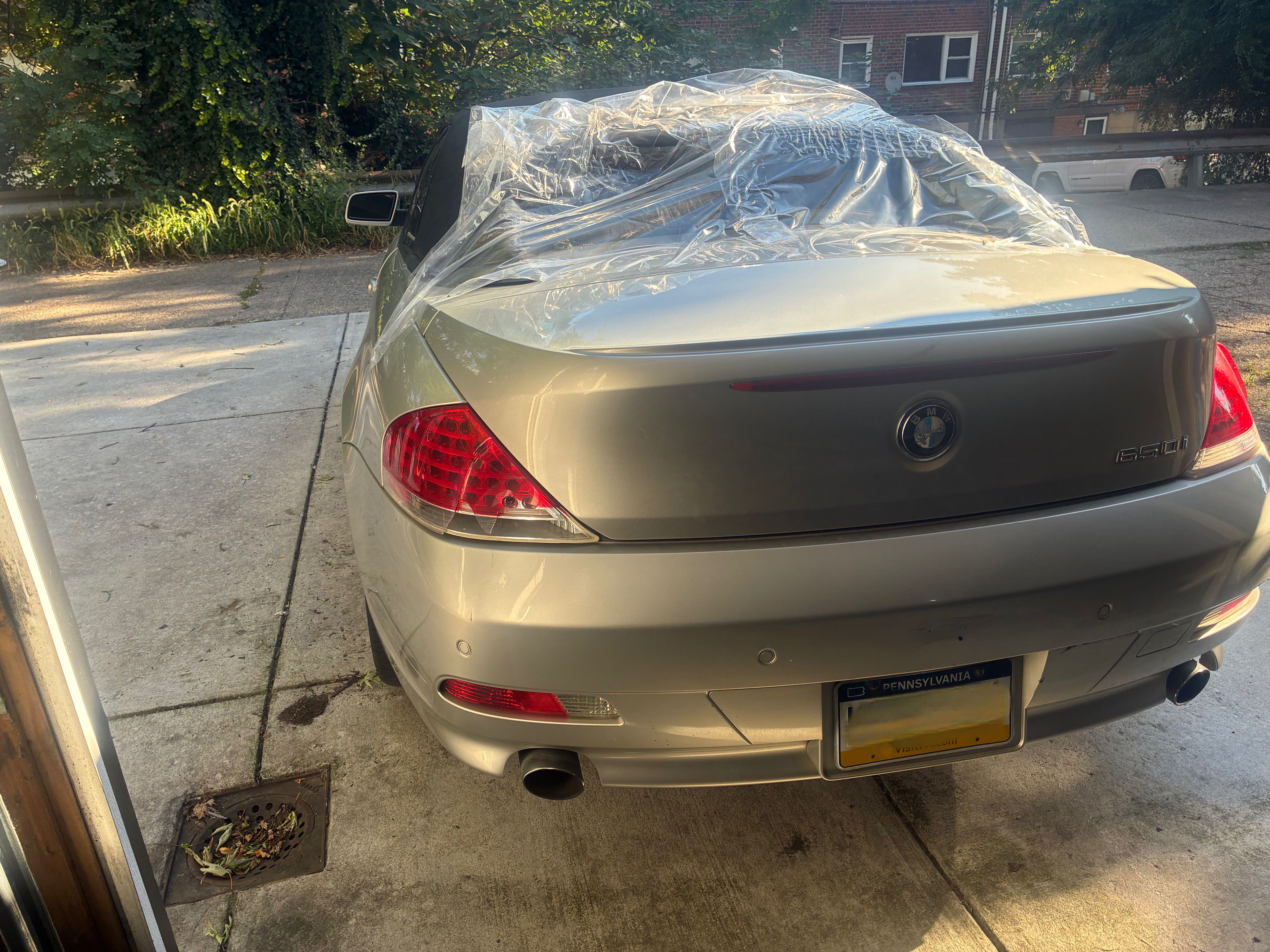 Used 2006 BMW 650i Convertible RWD image 10