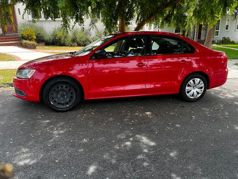 Used 2012 Volkswagen Jetta S image 5