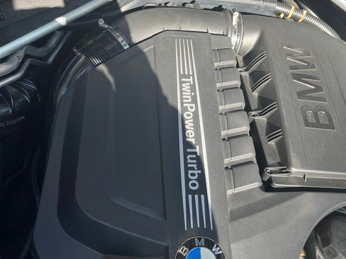 Used 2012 BMW X5 xDrive35i image 12