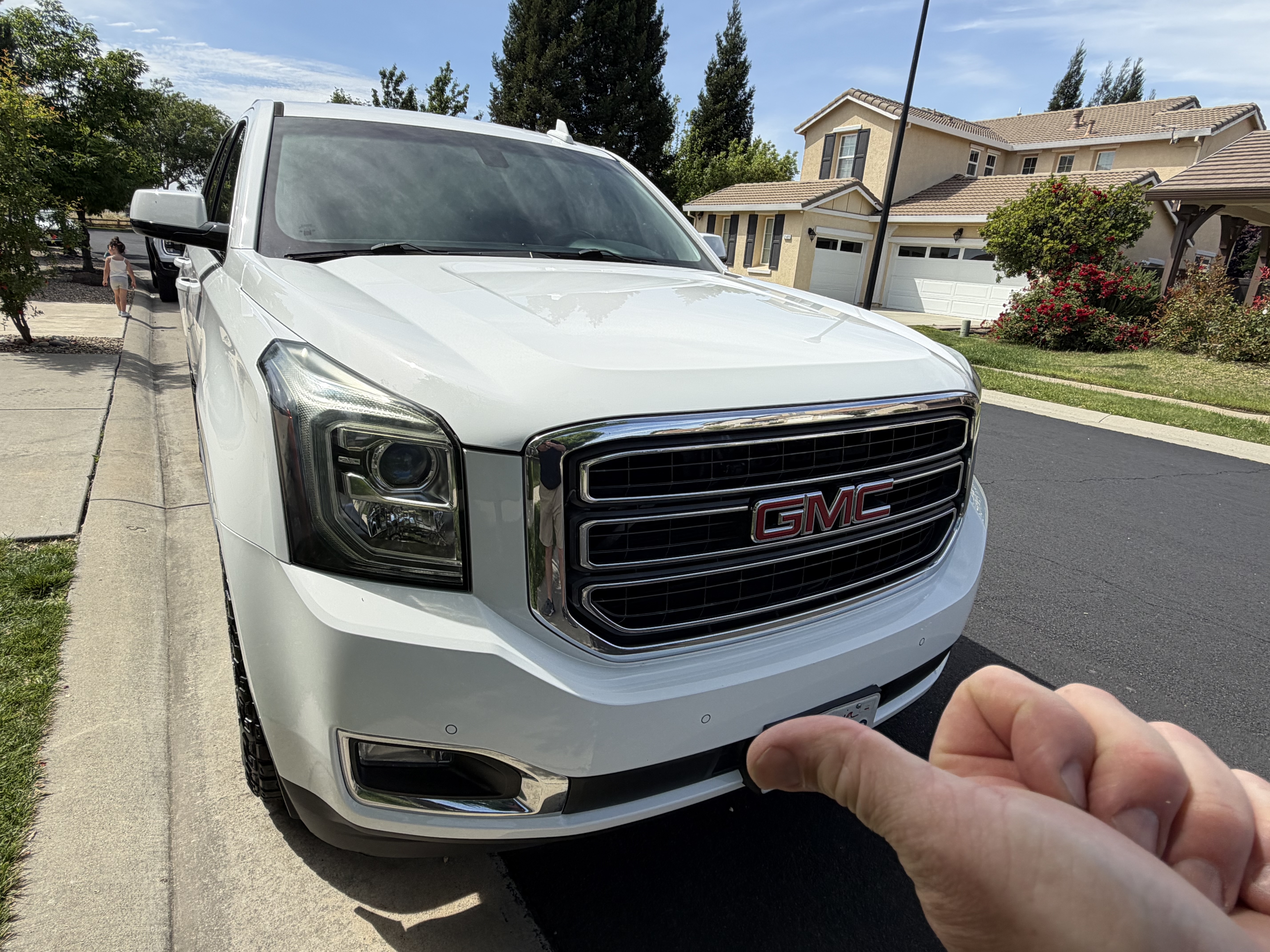 Used 2016 GMC Yukon SLE RWD image 5