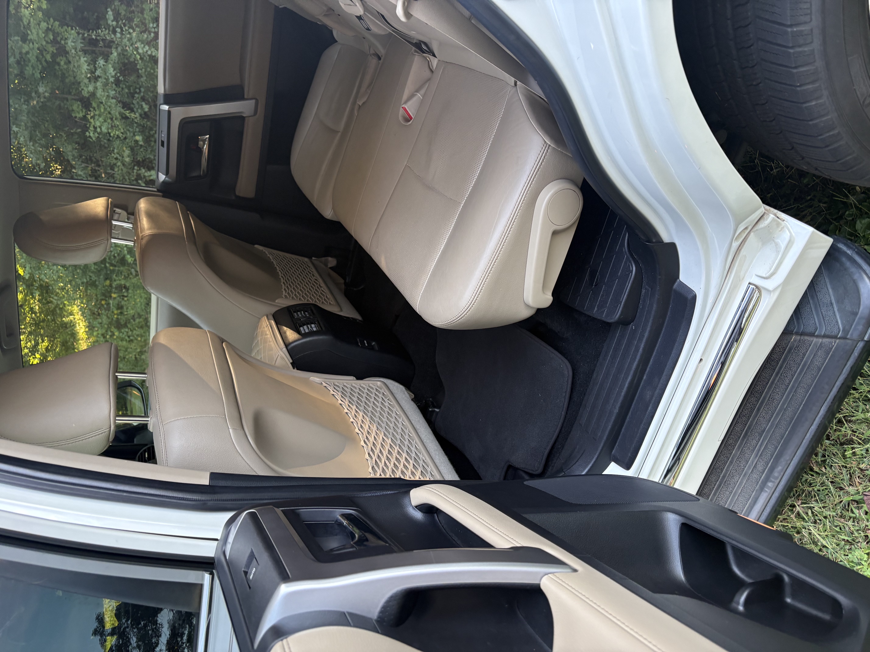 Used 2019 Toyota 4Runner Limited RWD image 11