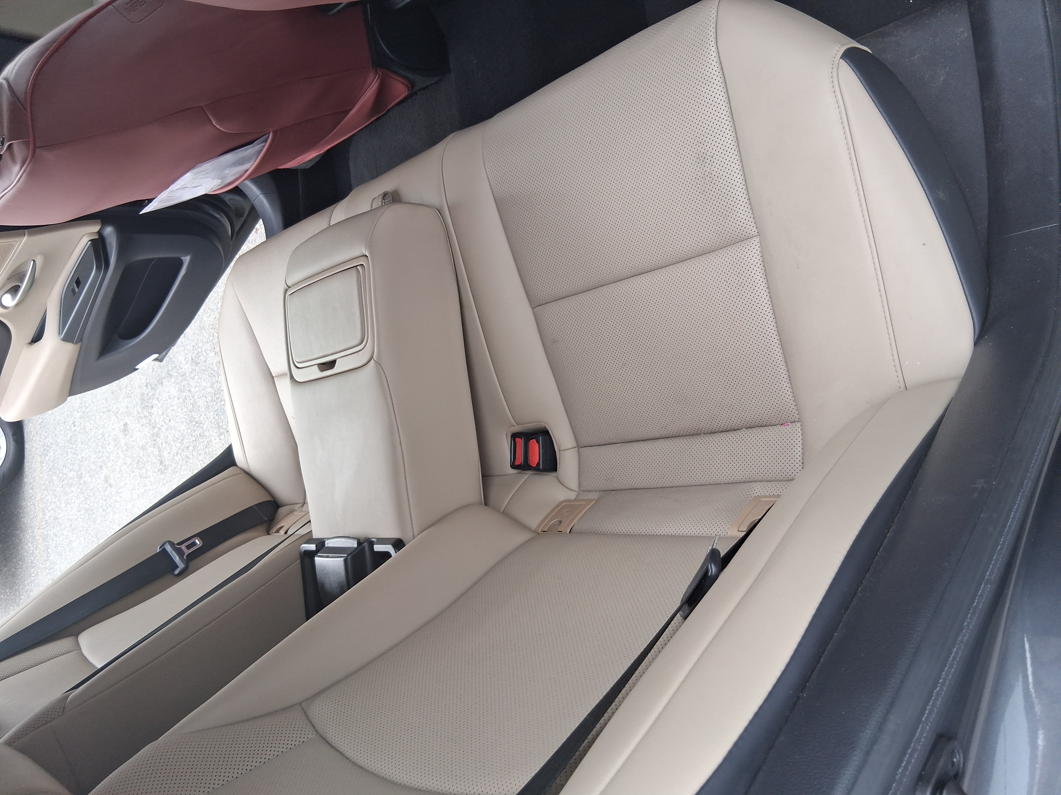 Used 2020 Lexus ES 300h w/ Premium Package FWD image 6