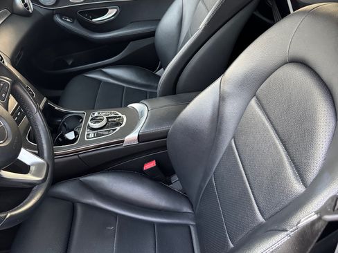 Used 2017 Mercedes-Benz C 300 C 300 4MATIC Sedan 4D image 10