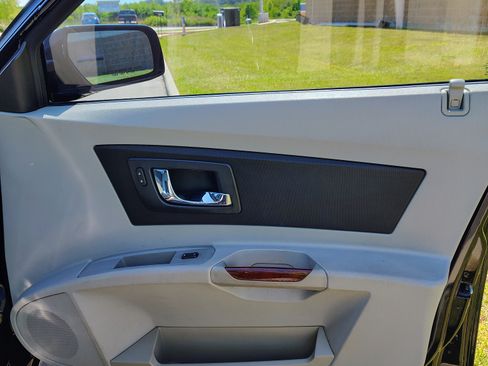 Used 2007 Cadillac CTS 3.6 w/ 3.6L V6 Luxury Package image 18