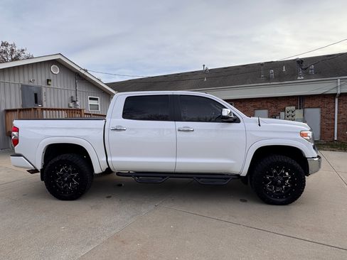 Used 2015 Toyota Tundra Limited image 9
